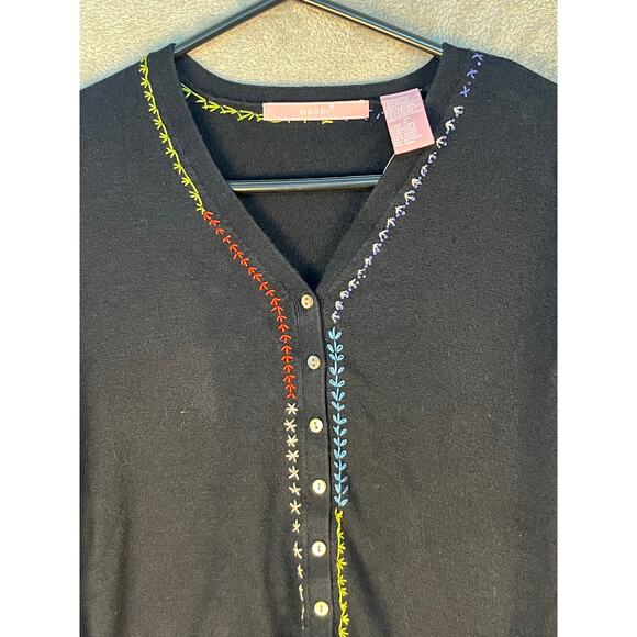 Easel Cardigan Sweater Black Embroidered Floral Heart Dainty Preppy Academia - Picture 2 of 6